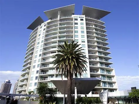 Apartment Wings Resort Surfers Paradise Gold Coast